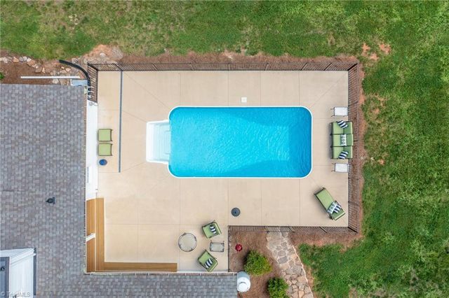 1567 Jennings Road, Statesville, NC 28625