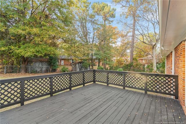 321 Summer Hill Road, Fayetteville, NC 28303