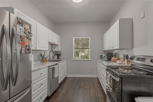 3210 Elks Drive, Huntsville, TX 77340