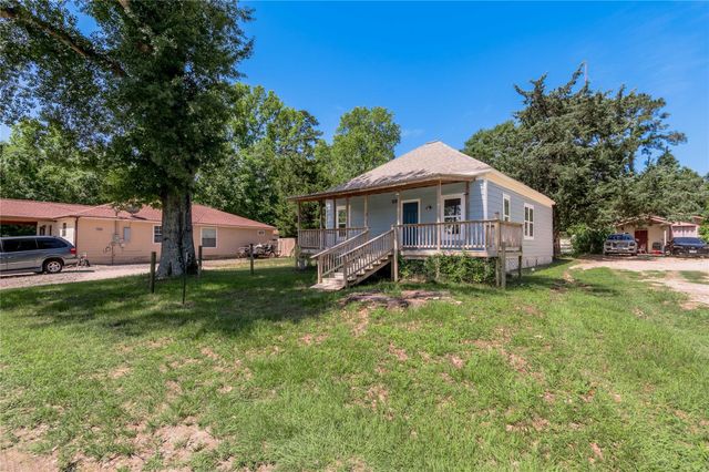 3210 Elks Drive, Huntsville, TX 77340