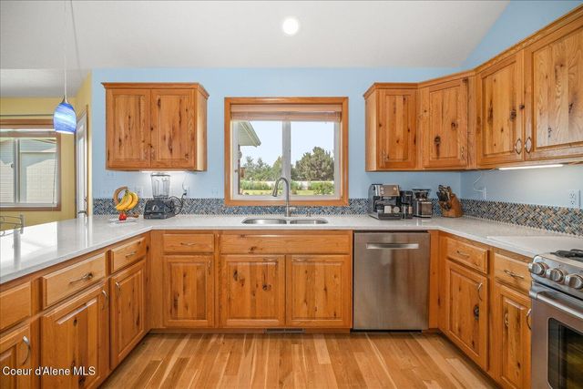 2644 W Falling Star LOOP, Post Falls, ID 83854