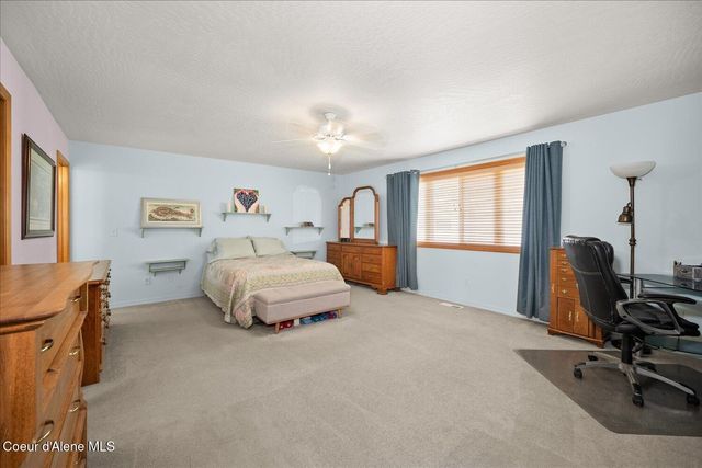 2644 W Falling Star LOOP, Post Falls, ID 83854