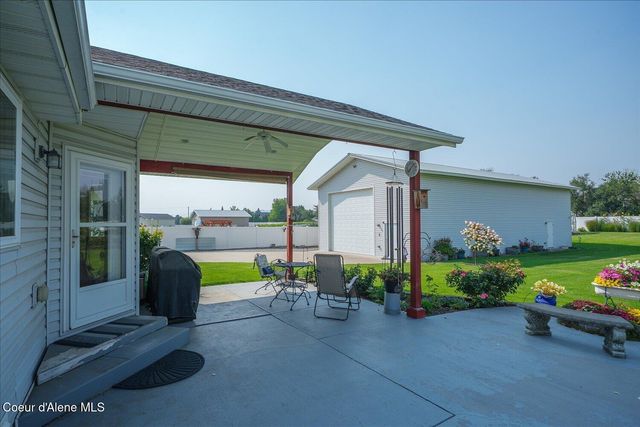 2644 W Falling Star LOOP, Post Falls, ID 83854