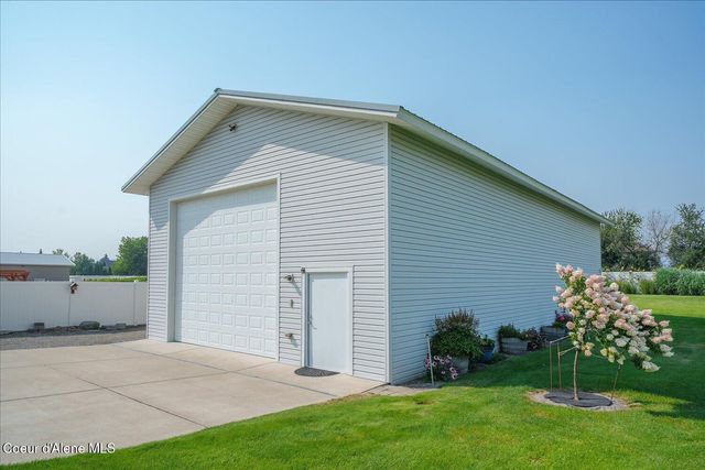 2644 W Falling Star LOOP, Post Falls, ID 83854