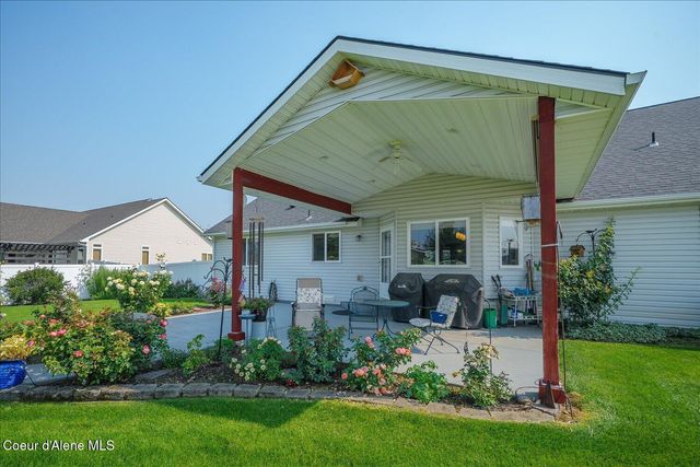 2644 W Falling Star LOOP, Post Falls, ID 83854