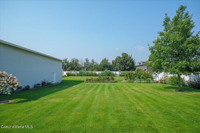 2644 W Falling Star LOOP, Post Falls, ID 83854