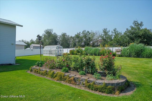 2644 W Falling Star LOOP, Post Falls, ID 83854
