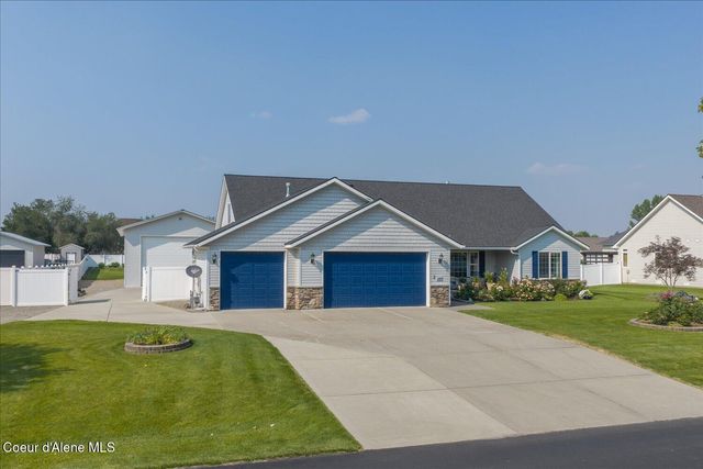 2644 W Falling Star LOOP, Post Falls, ID 83854