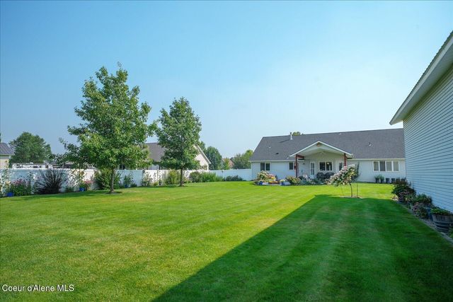2644 W Falling Star LOOP, Post Falls, ID 83854
