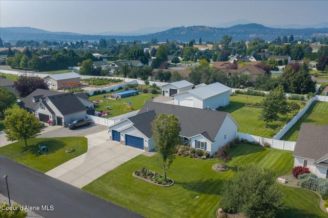 2644 W Falling Star LOOP, Post Falls, ID 83854