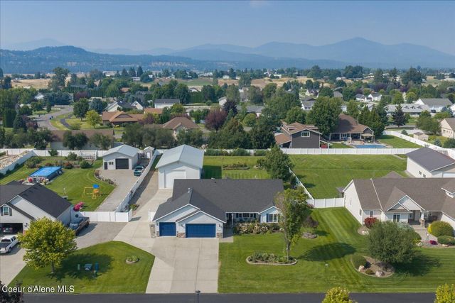 2644 W Falling Star LOOP, Post Falls, ID 83854