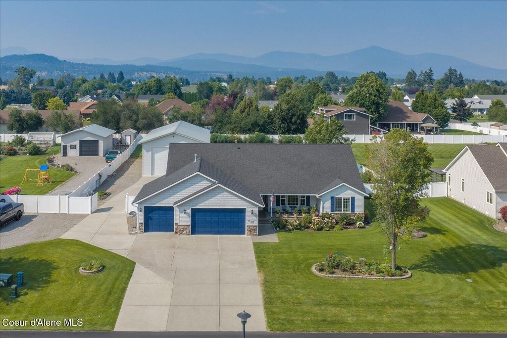 2644 W Falling Star LOOP, Post Falls, ID 83854 photo 1