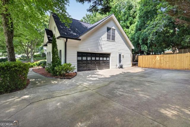 4379 Depot Ridge Court, Buford, GA 30518