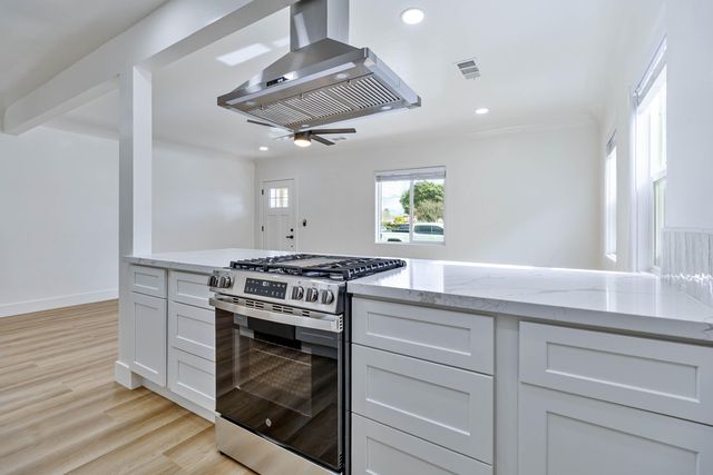 257 N F Street, Tulare, CA 93274