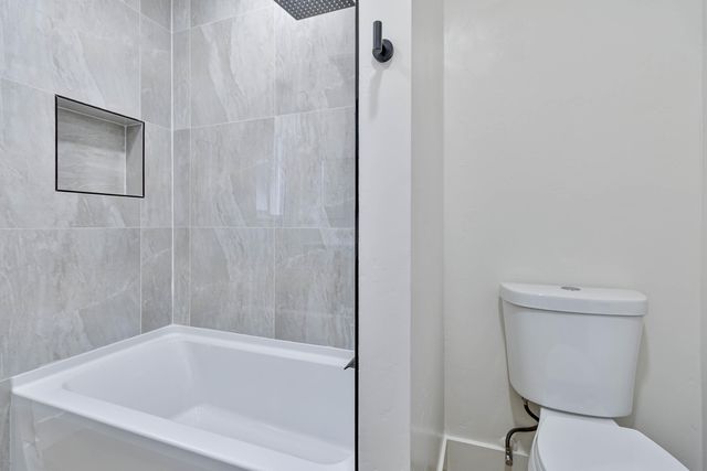 257 N F Street, Tulare, CA 93274