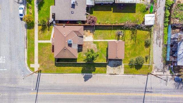 257 N F Street, Tulare, CA 93274