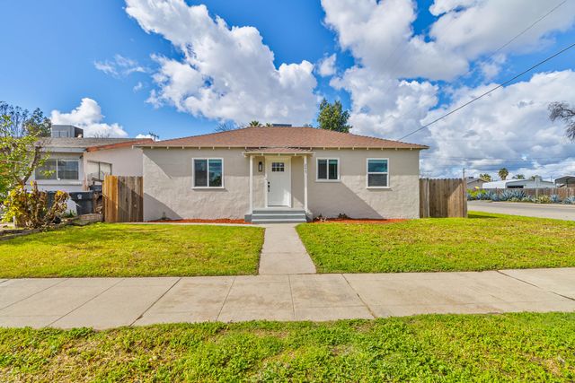 257 N F Street, Tulare, CA 93274