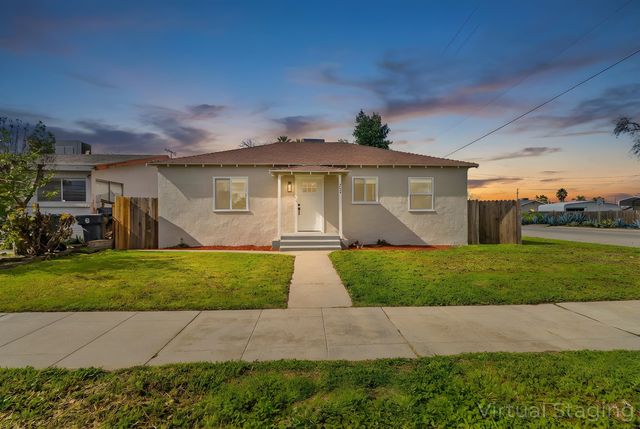 257 N F Street, Tulare, CA 93274