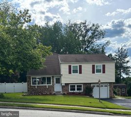 200 LOWELL TER, King Of Prussia, PA 19406