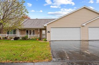 3145 White Tail LANE #C, Oshkosh, WI 54904