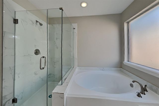 19731 Village Ridge Drive, Tomball, TX 77375