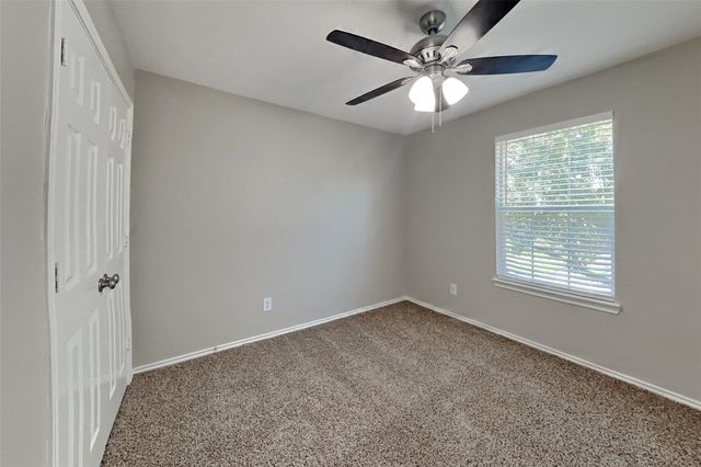 19731 Village Ridge Drive, Tomball, TX 77375