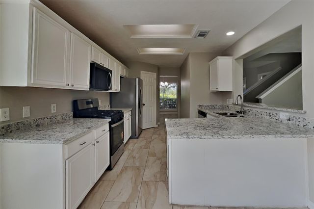 19731 Village Ridge Drive, Tomball, TX 77375