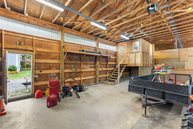 700 County St, Seekonk, MA 02771