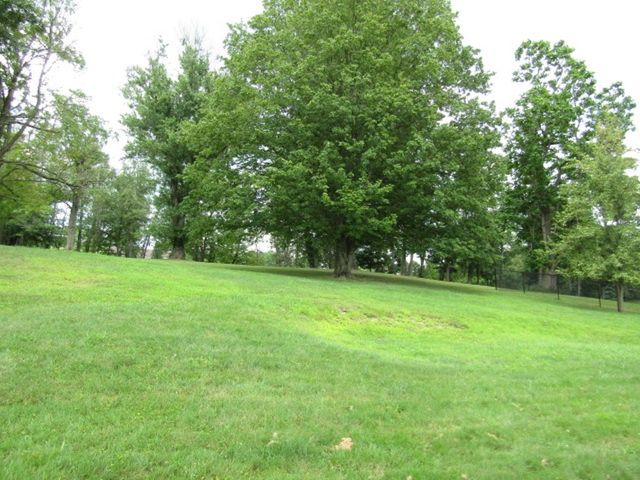 440 Mcclane Farm Rd, Chartiers, PA 15301