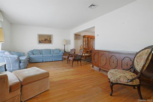 150 Windermere Drive, Yonkers, NY 10710