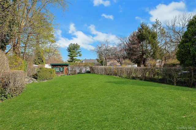 150 Windermere Drive, Yonkers, NY 10710