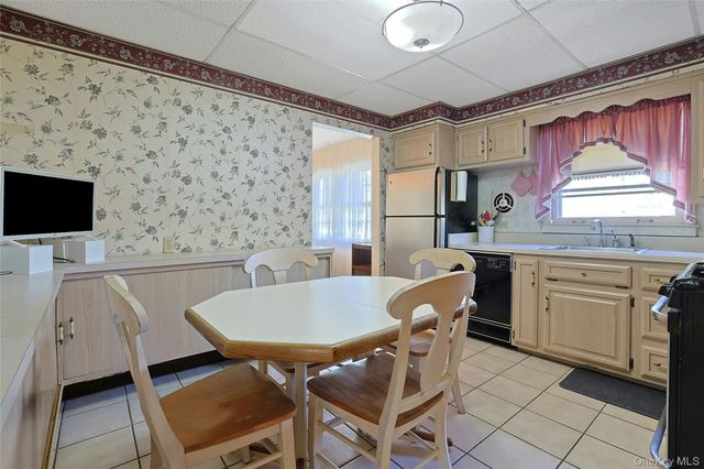 150 Windermere Drive, Yonkers, NY 10710