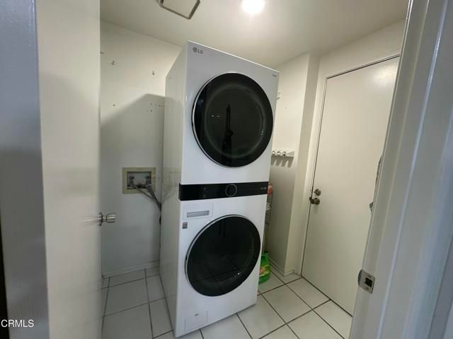 4240 Lost Hills Road 1702, Agoura Hills, CA 91301