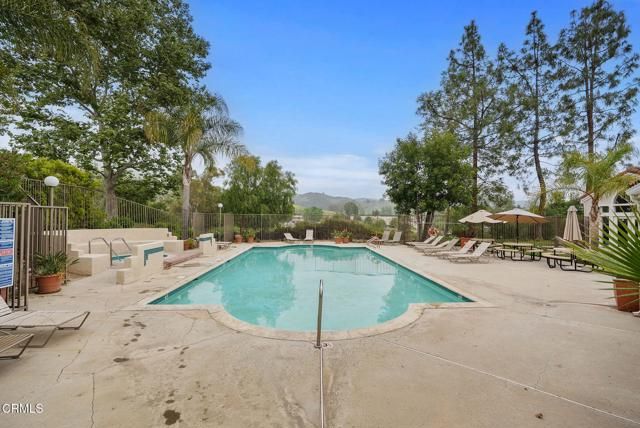 4240 Lost Hills Road 1702, Agoura Hills, CA 91301