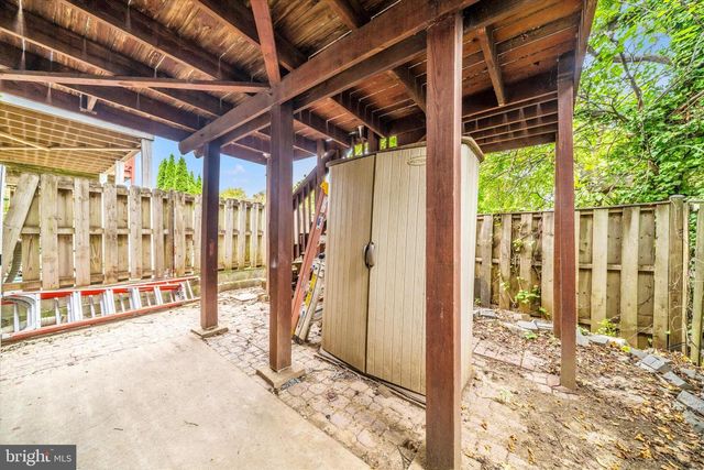 1095 TRAVIS LN, Gaithersburg, MD 20879