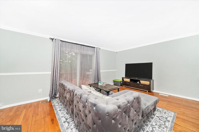 1095 TRAVIS LN, Gaithersburg, MD 20879