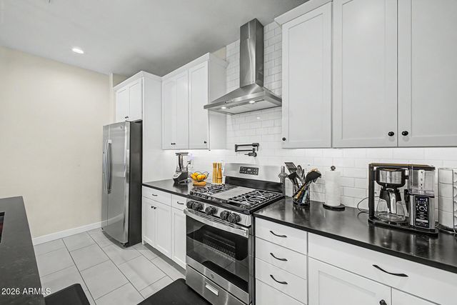 433 E SPIRIT Trail, Phoenix, AZ 85042