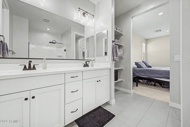 433 E SPIRIT Trail, Phoenix, AZ 85042