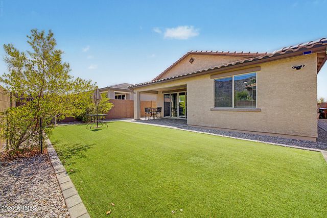 433 E SPIRIT Trail, Phoenix, AZ 85042