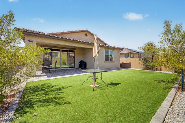433 E SPIRIT Trail, Phoenix, AZ 85042