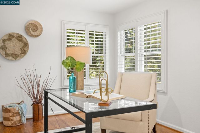 1254 Edgewater Ct, Walnut Creek, CA 94595