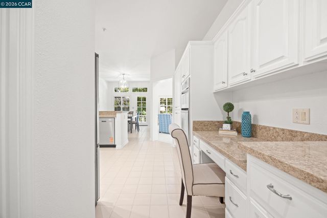 1254 Edgewater Ct, Walnut Creek, CA 94595