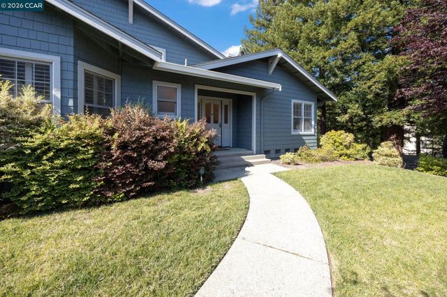 1254 Edgewater Ct, Walnut Creek, CA 94595