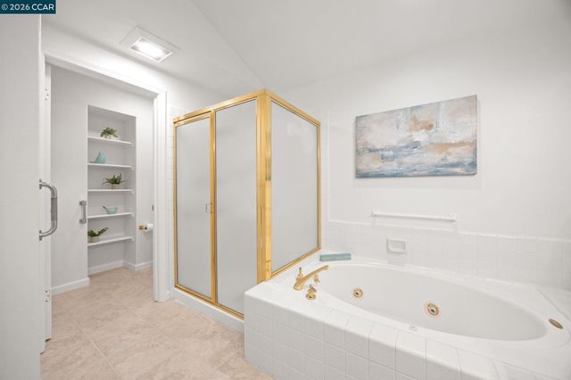 1254 Edgewater Ct, Walnut Creek, CA 94595