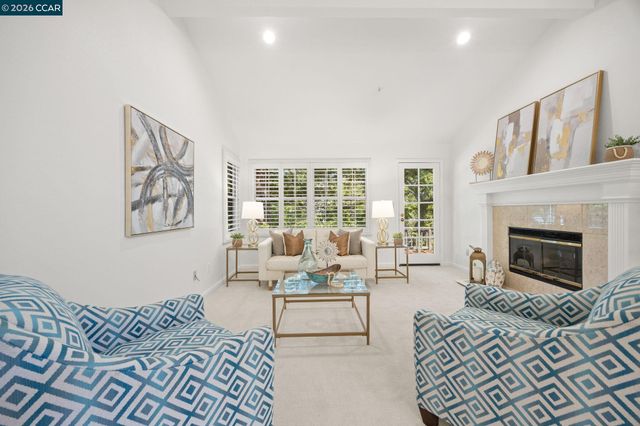 1254 Edgewater Ct, Walnut Creek, CA 94595