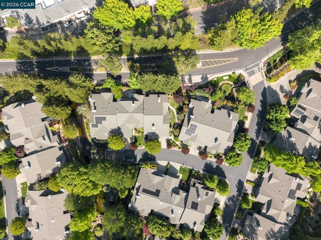 1254 Edgewater Ct, Walnut Creek, CA 94595