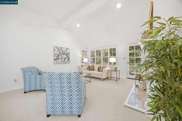 1254 Edgewater Ct, Walnut Creek, CA 94595