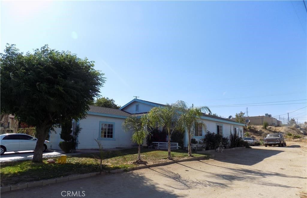232 1 st, Perris, CA 92570 — exterior
