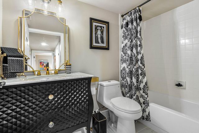14897 Bal Moral Lane 105, Delray Beach, FL 33446