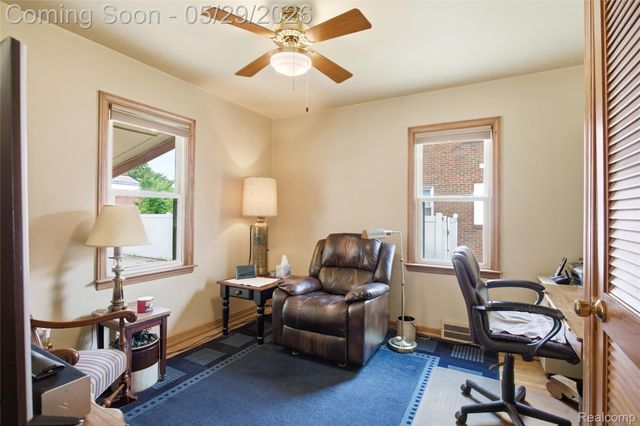 1188 Champaign Road, Lincoln Park, MI 48146